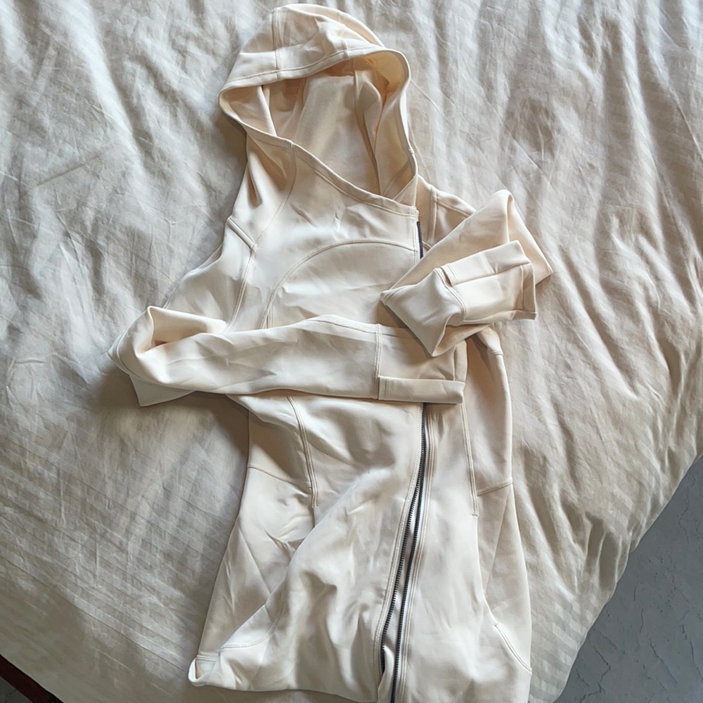 Lululemon jacket